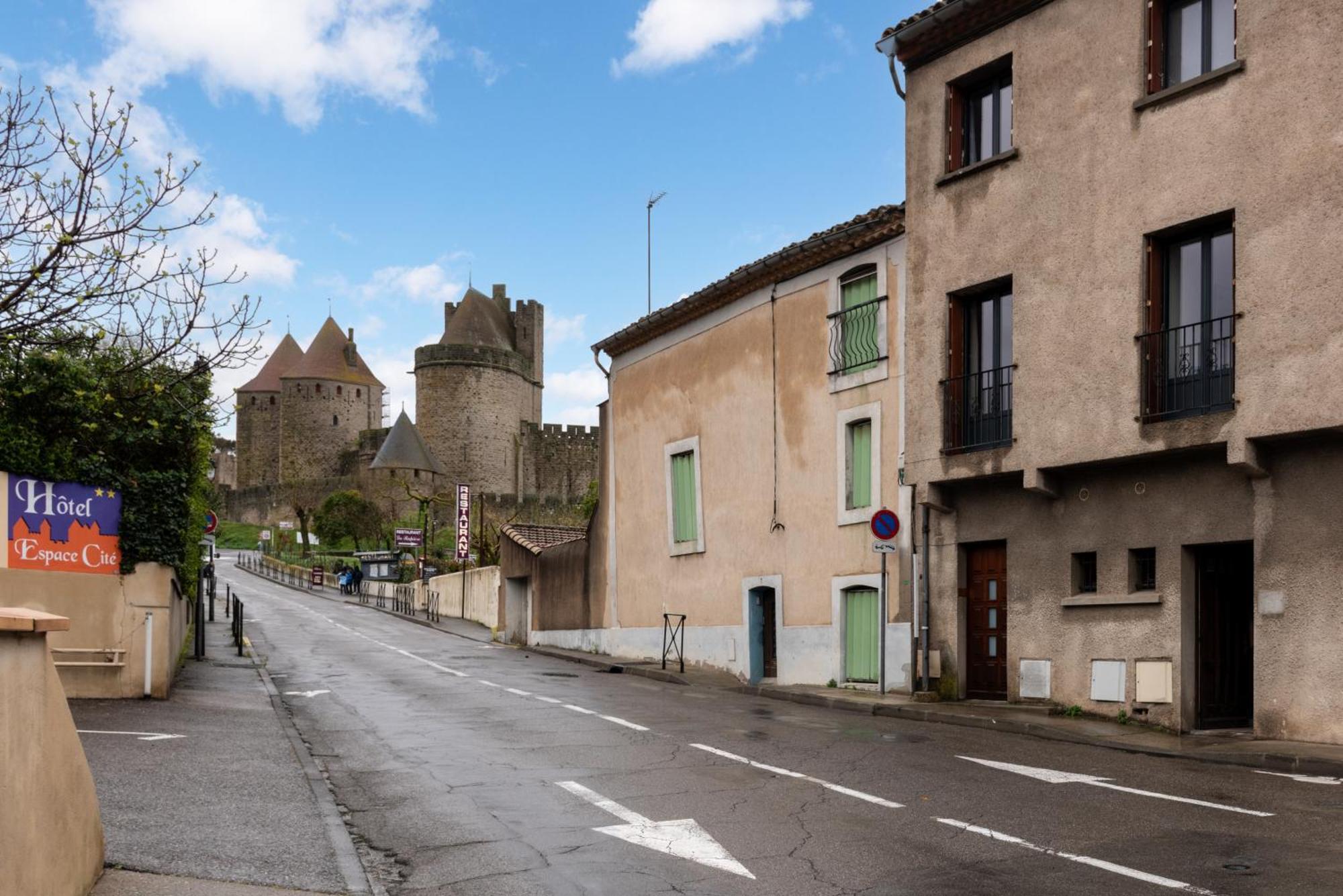 Le Logis De Joseph Au Pied De La Cite Medievale Каркассон Экстерьер фото